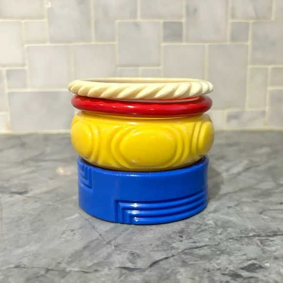 Vintage Colourful Plastic Bangle Bracelet Set - set of 4 - Picture 2 of 5